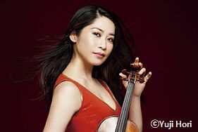 Tamaki Kawakubo_red_(C)Yuji Hori__HP用.jpg